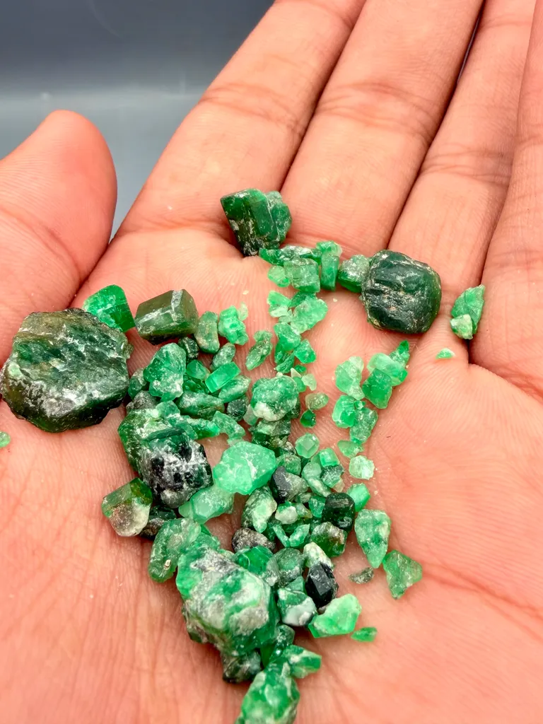 Emerald - image 2