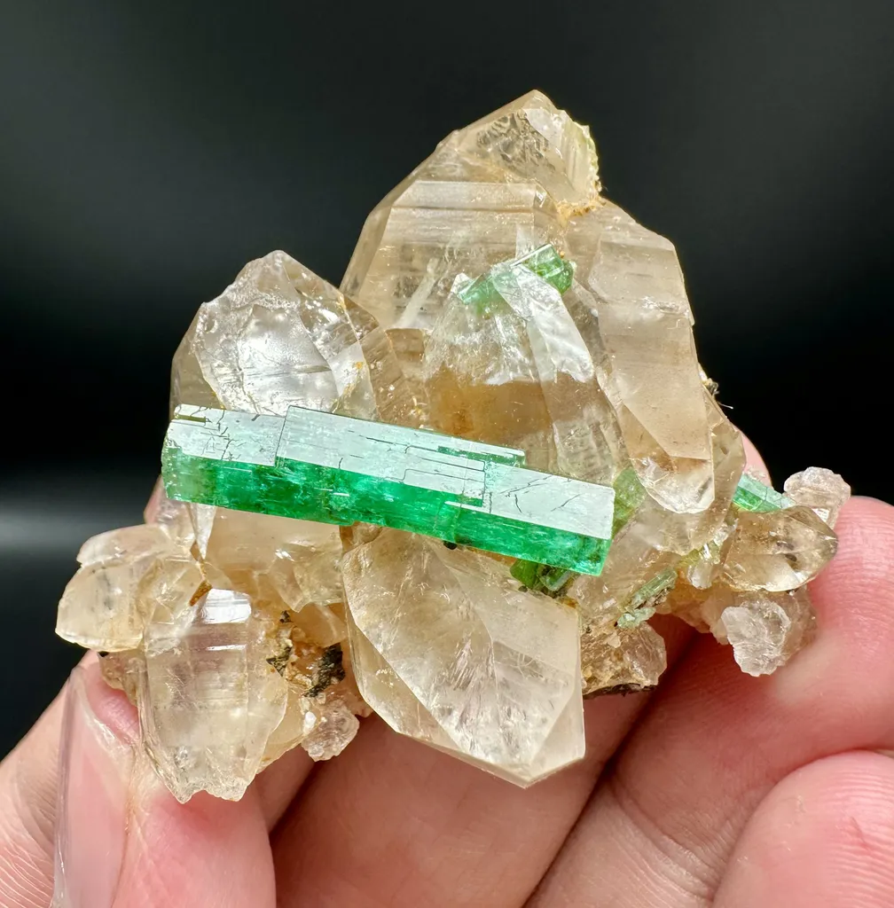 Emerald from Afghanistan, Panjshir image
