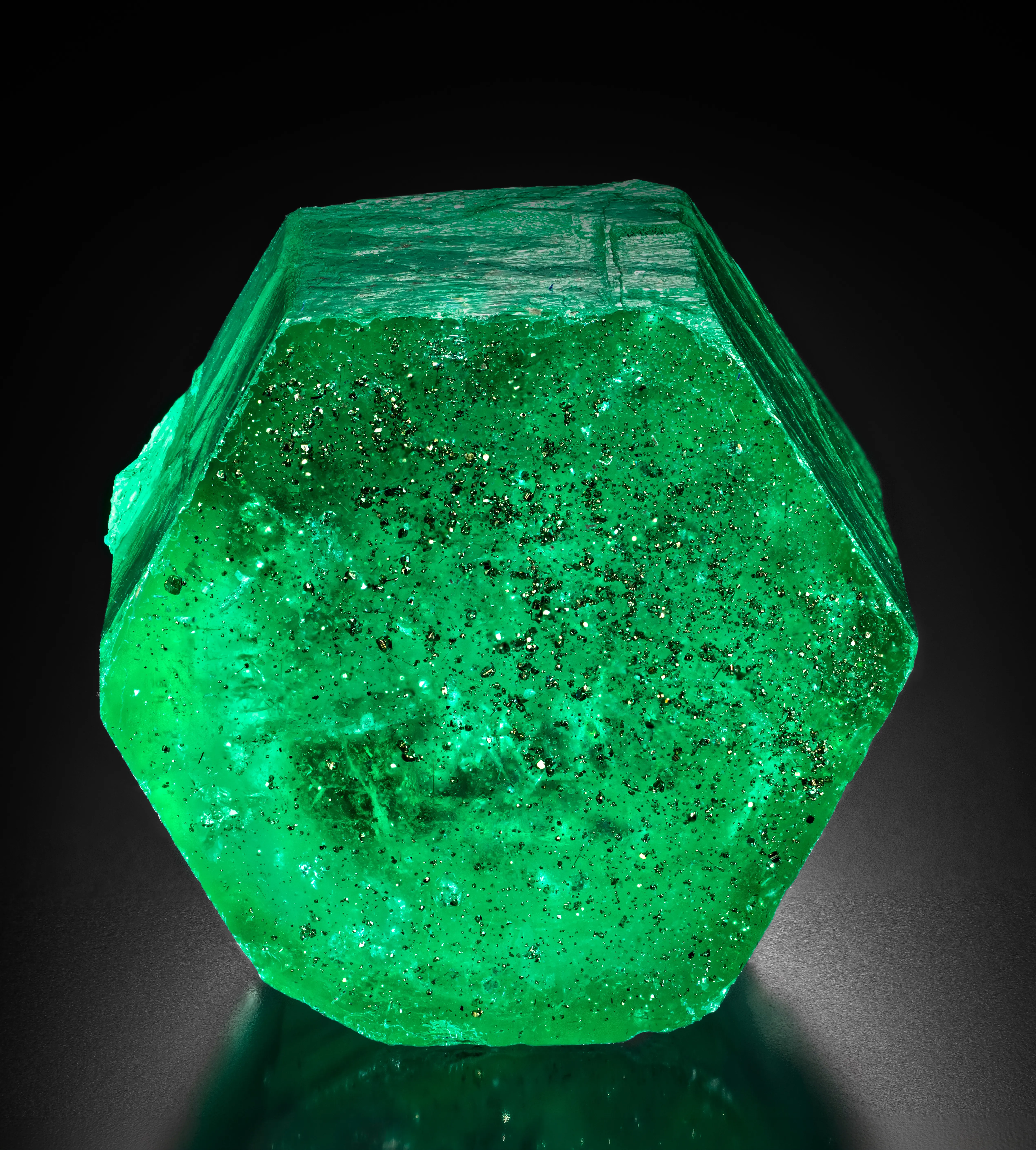 Emerald from Colombia, Boyacá Department, Muzo Mine - image 2