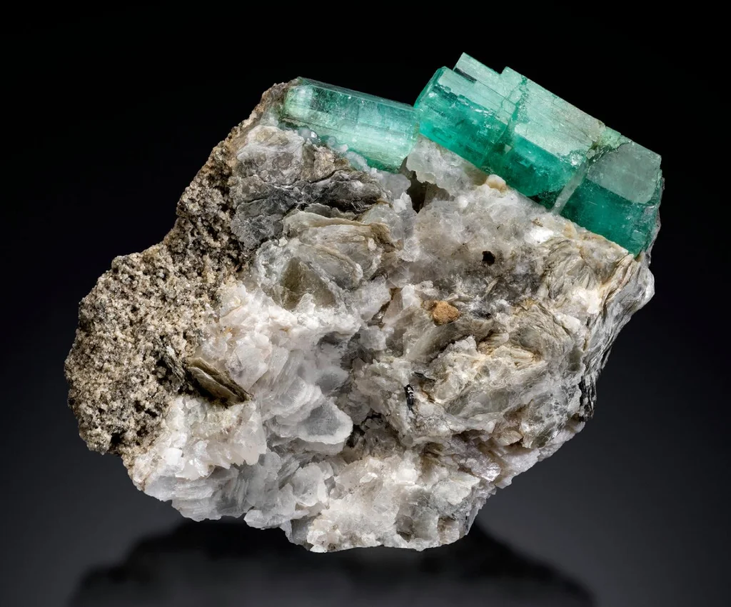 Emerald from Hiddenite image