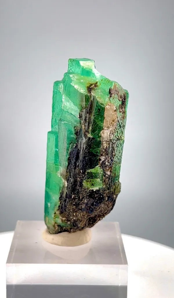 Emerald from Pakistan - image 6