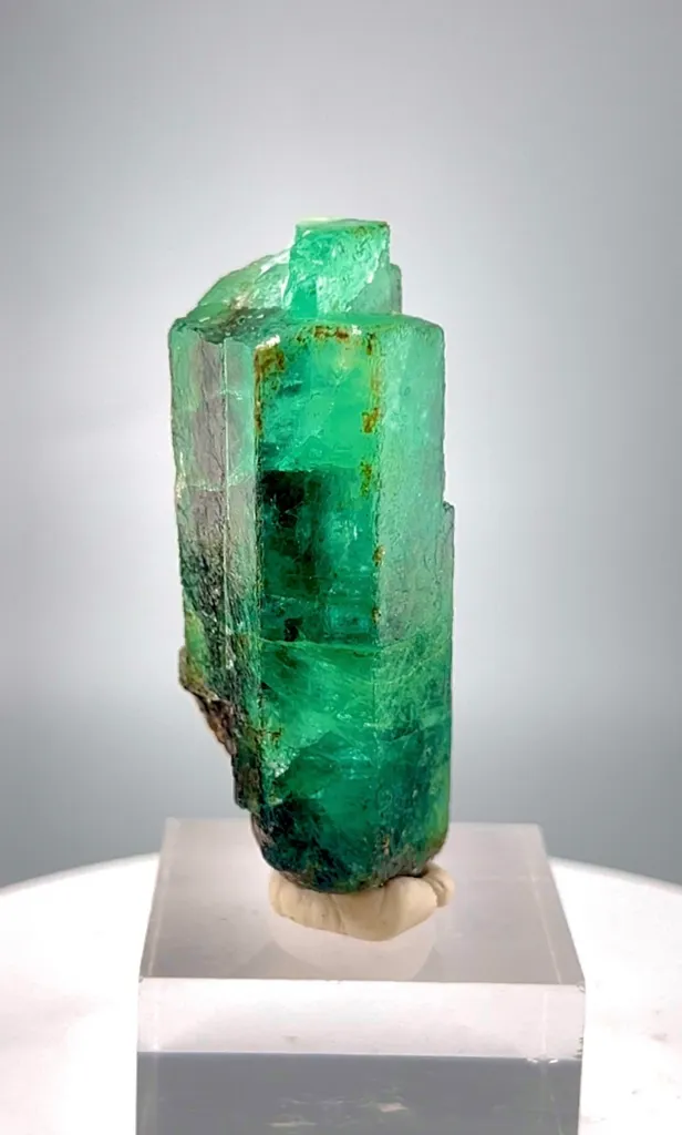 Emerald from Pakistan - image 8