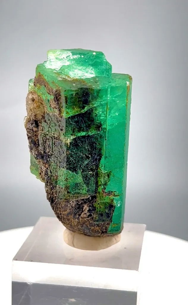 Emerald from Pakistan - image 7