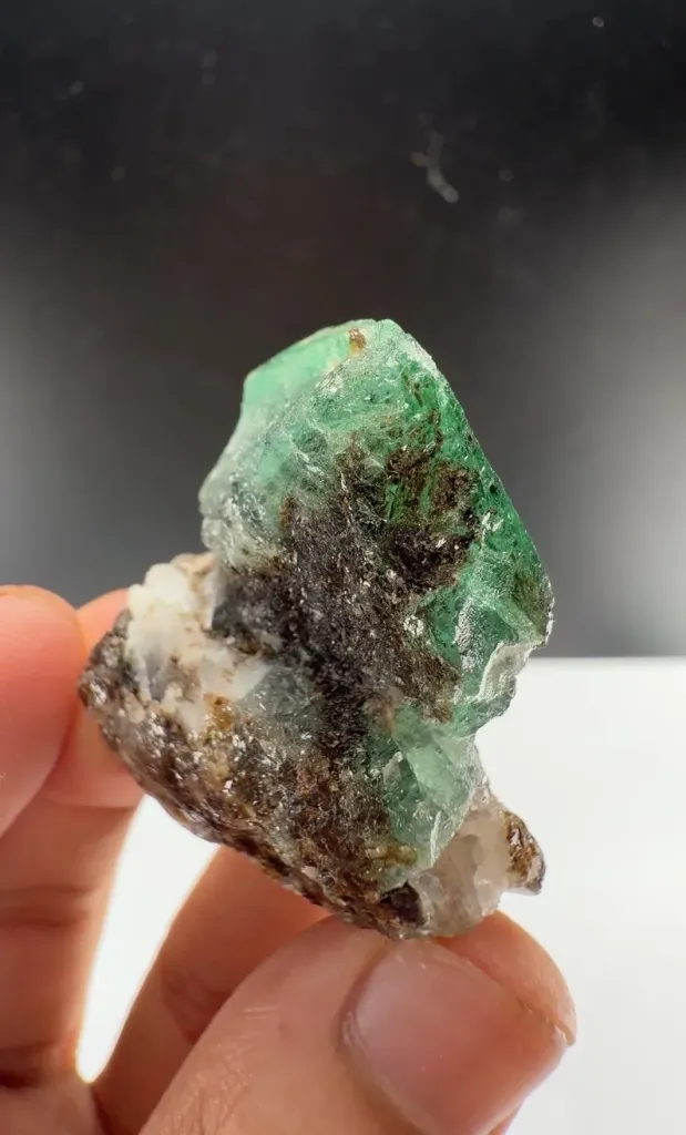 Emerald from Pakistan - image 2