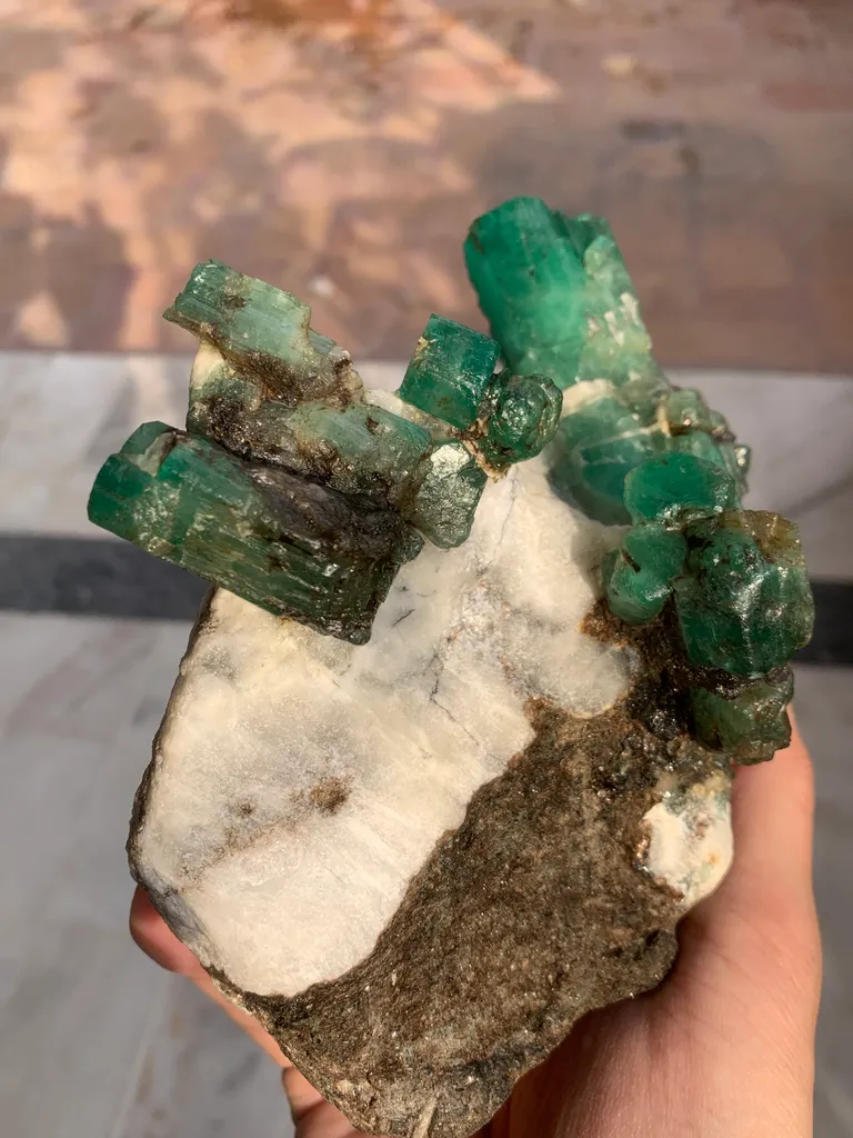 Emerald from Pakistan, Khyber Pakhtunkhwa Province, Garam Chashma , Chitral - image 7