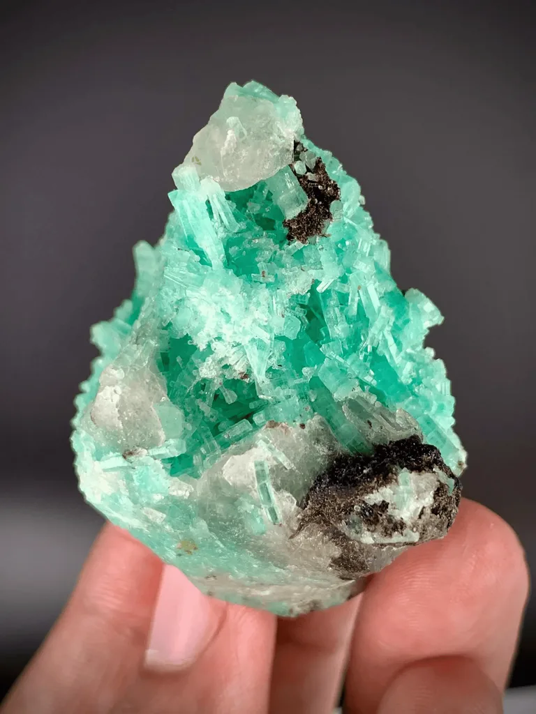 Emerald from Pakistan - image 4