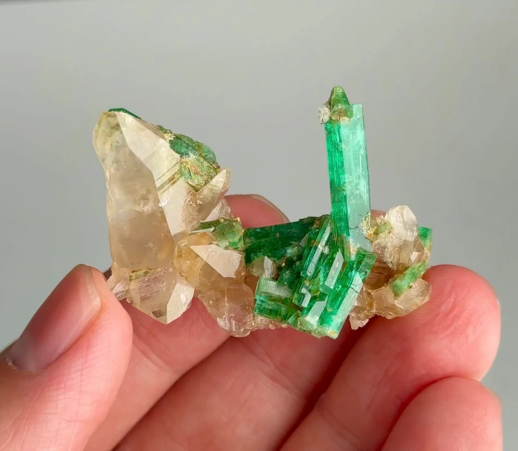 Emerald from Panjshir, Afghanistan image