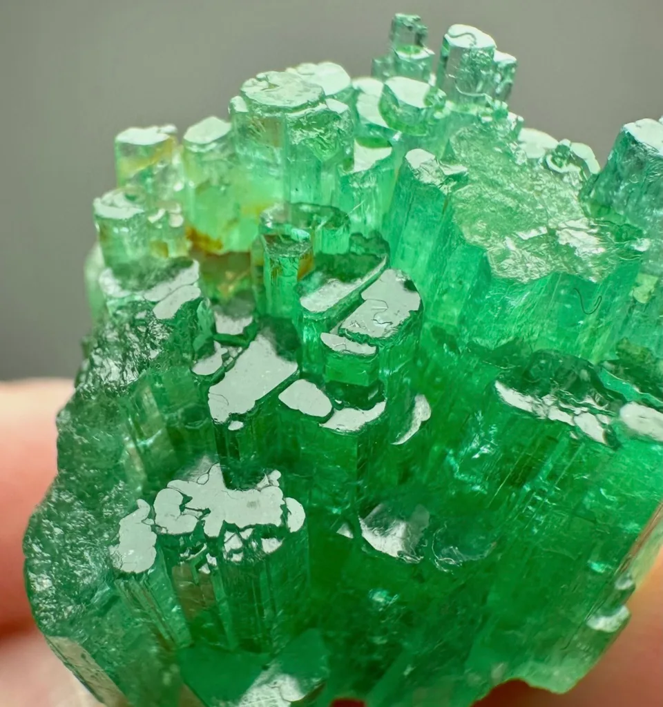 Emerald from Panjshir, Afghanistan - image 5