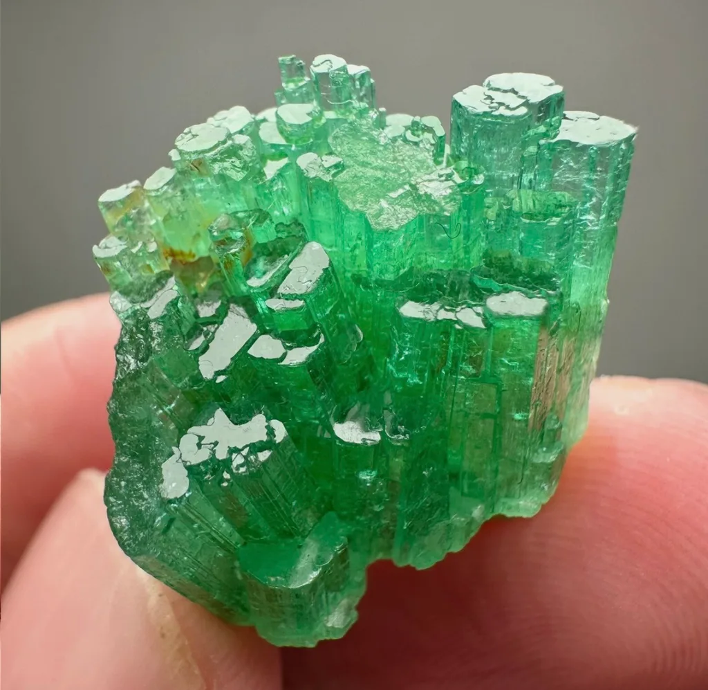 Emerald from Panjshir, Afghanistan image