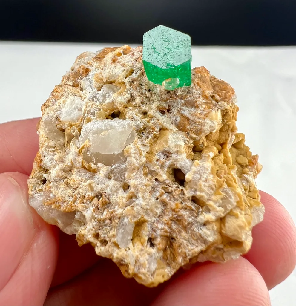 Emerald from Panjshir, Afghanistan - image 7