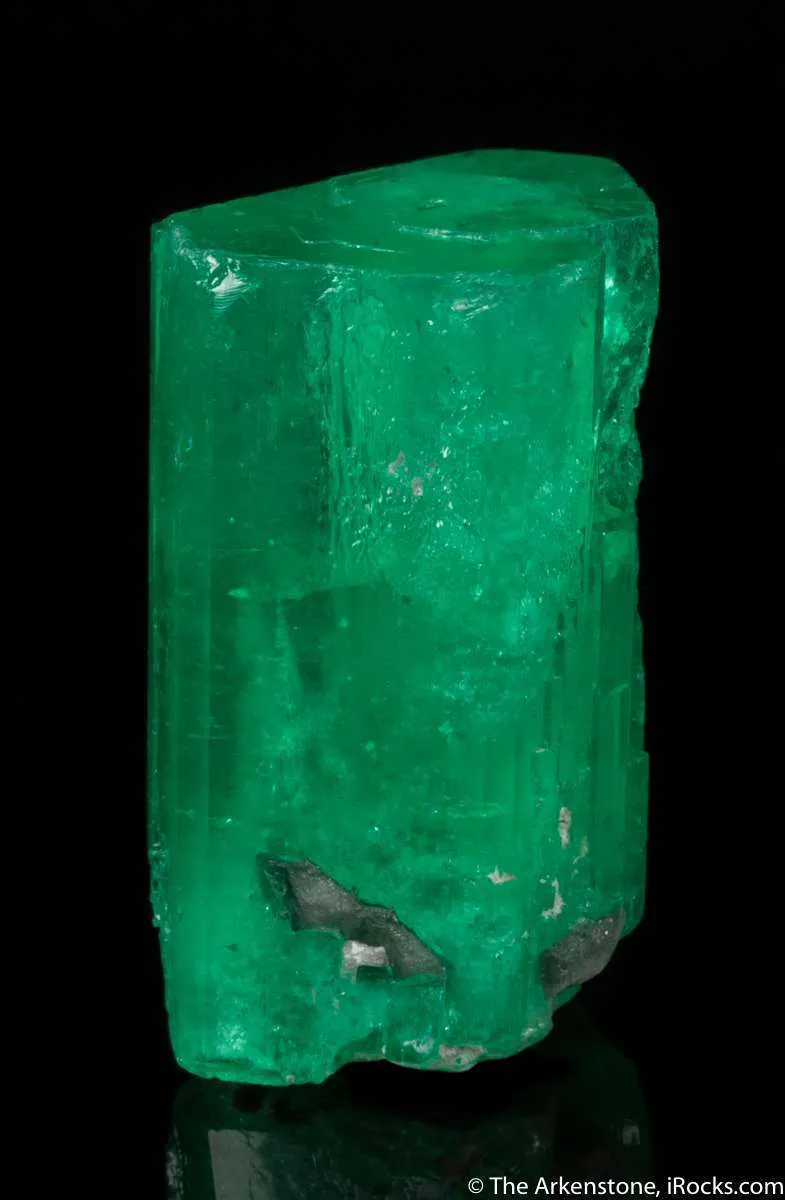 Emerald - Huge 2-Inch, Complete Crystal - image 3