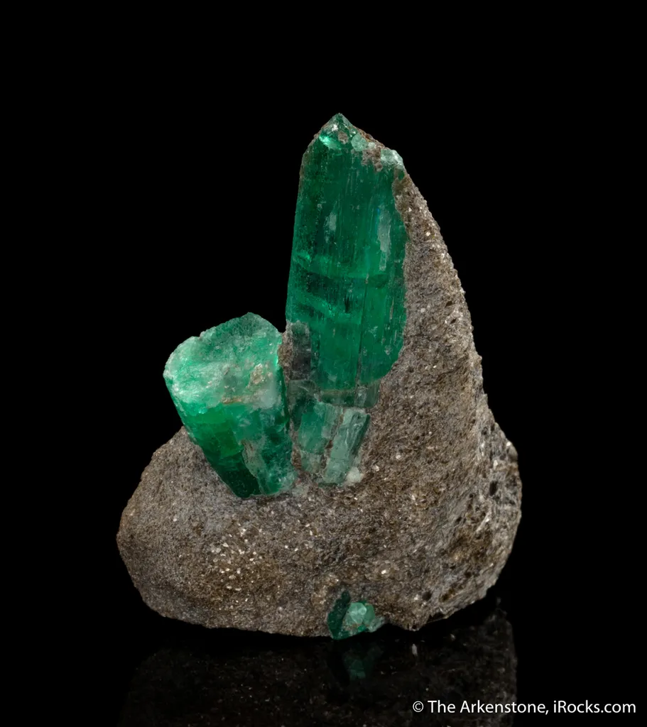 Emerald in Schist - image 3
