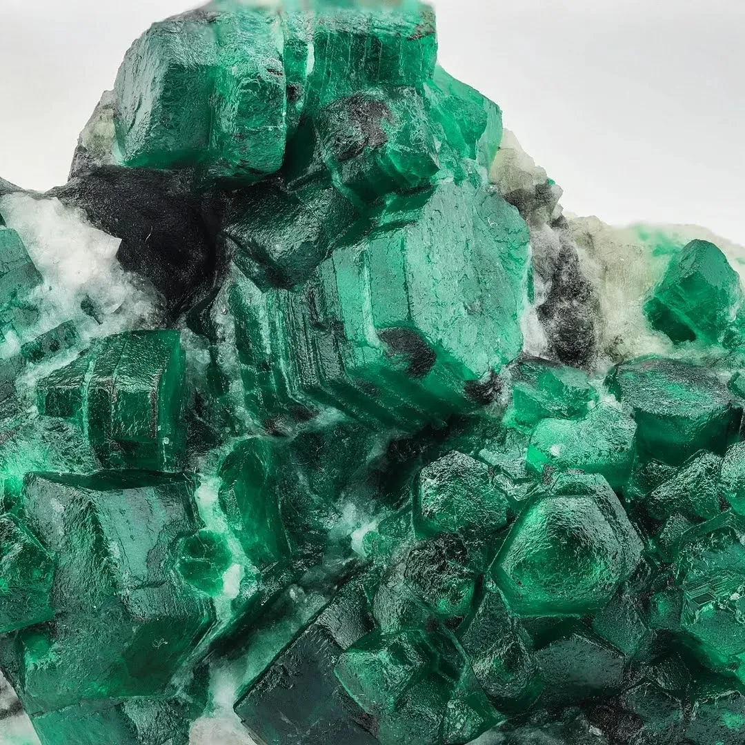 Emerald on Calcite - image 1