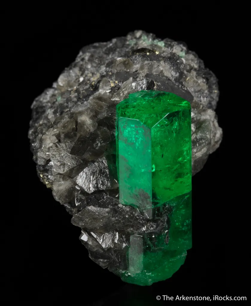Emerald on Calcite - image 2
