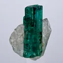 Emerald on Quartz - image 1