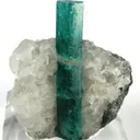 Emerald on Quartz - image 2