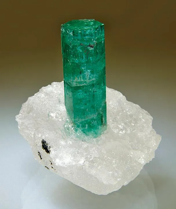 Emerald, Quartz - image 1