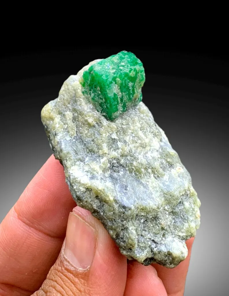 Emerald Specimen from Pakistan - image 3