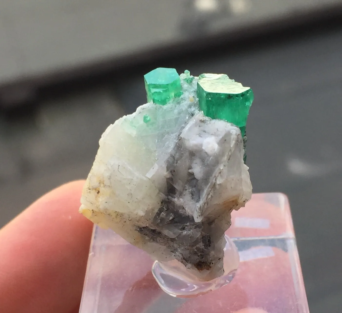 Emerald with Calcite - image 4