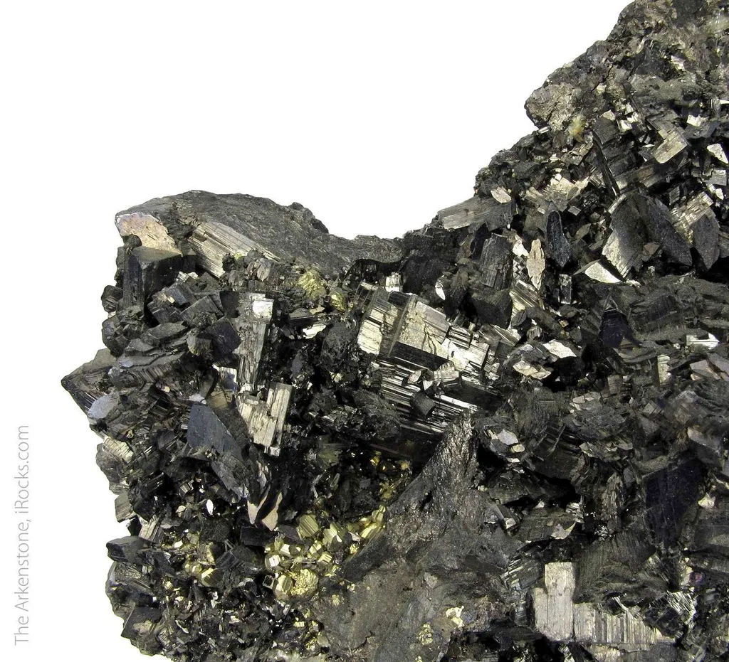 Enargite and Pyrite - image 3