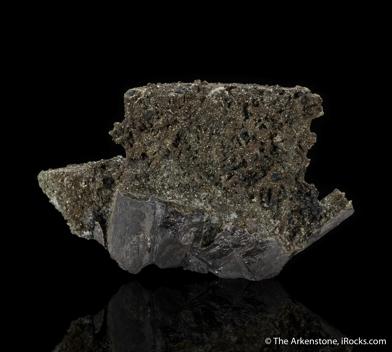 Enargite coated by Pyrite - image 2