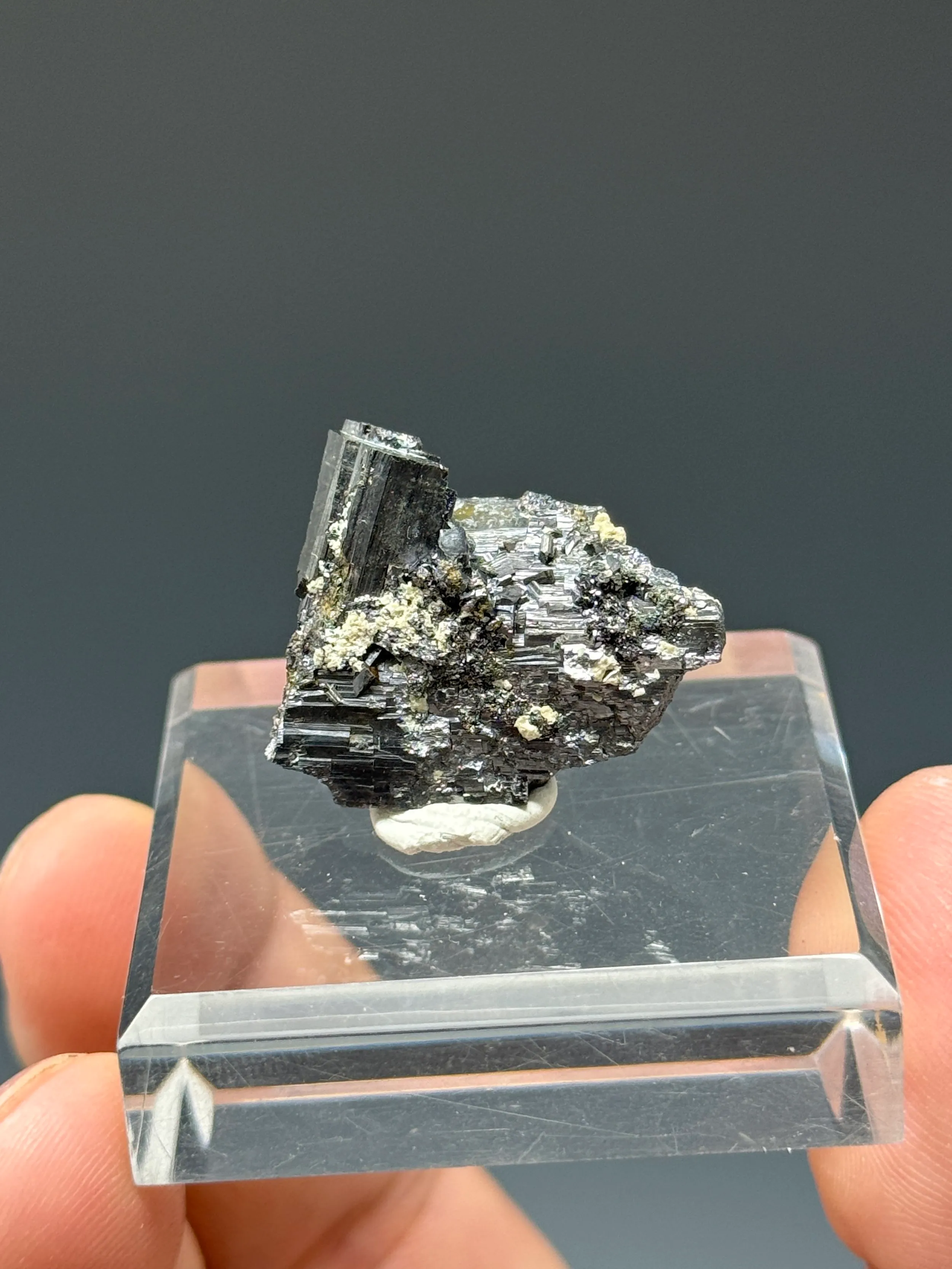 Enargite - image 1