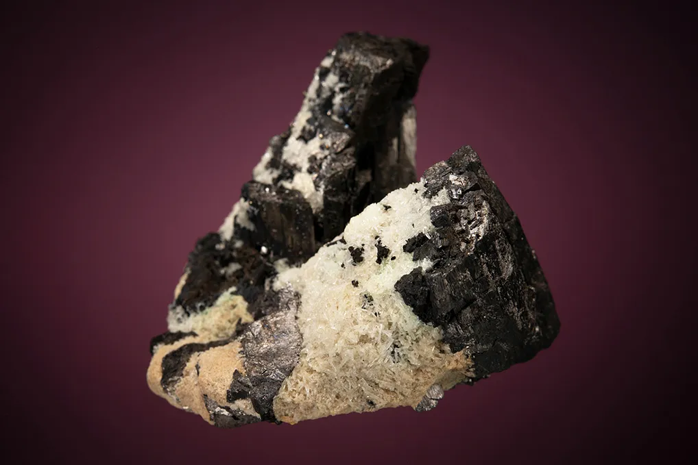 Enargite with Quartz - image 2