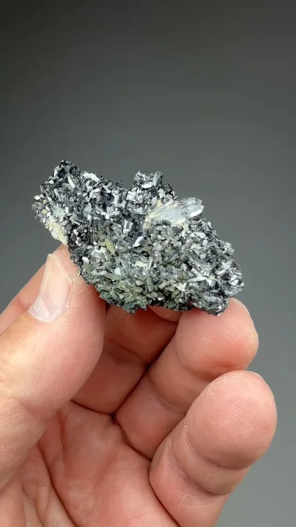 Enargite with Quartz - image 2