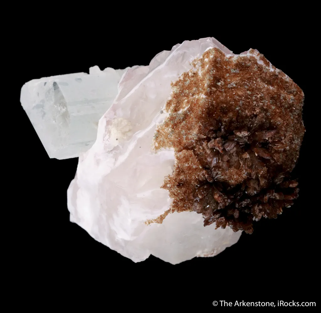 Eosphorite and Zanazziite, Montebrasite and Opal image