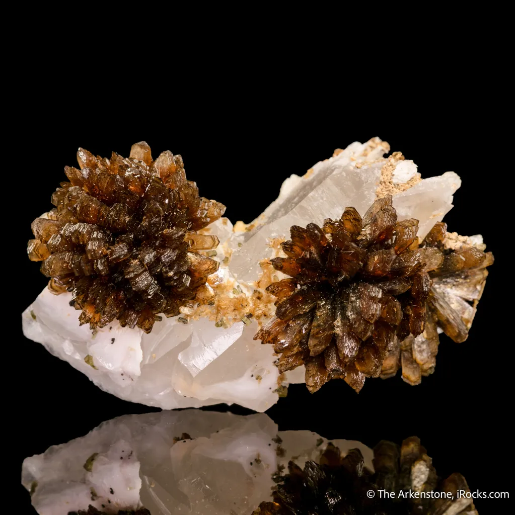 Eosphorite on Quartz image