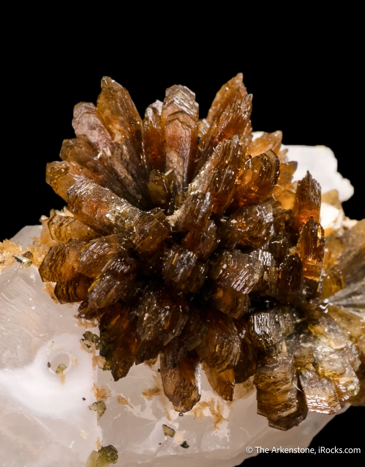 Eosphorite on Quartz - image 6