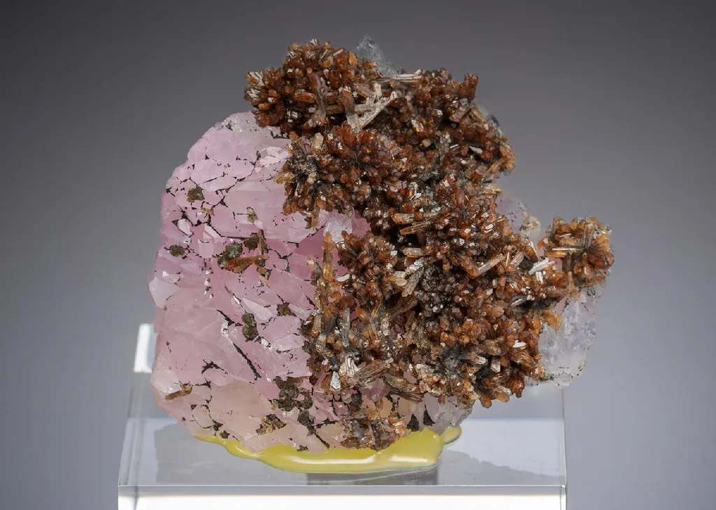 Eosphorite on Rose Quartz image