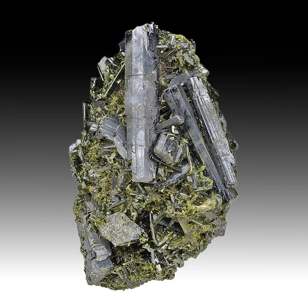 Epidote image