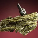 Epidote - image 1