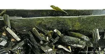 Epidote - image 2