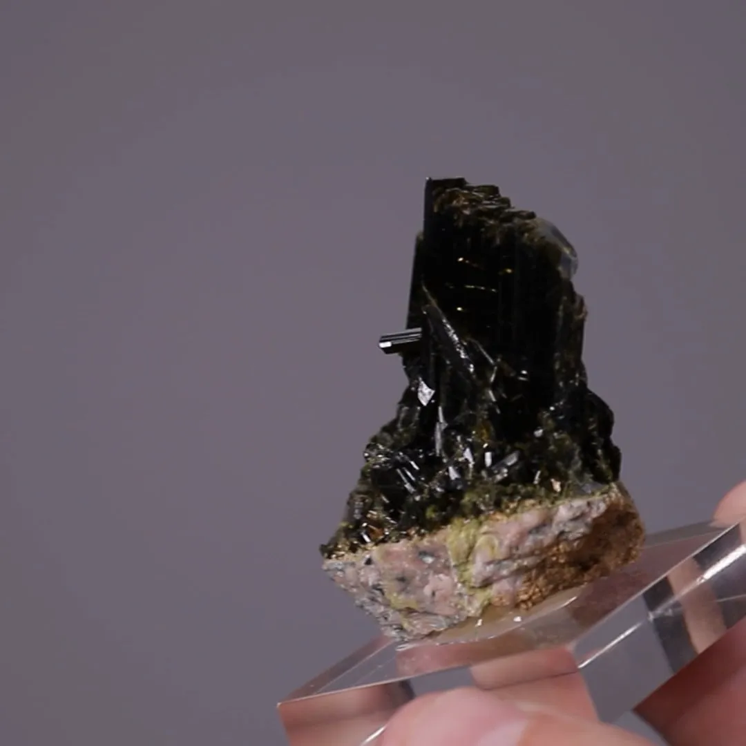Epidote - image 2