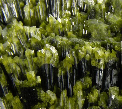 Epidote - image 2
