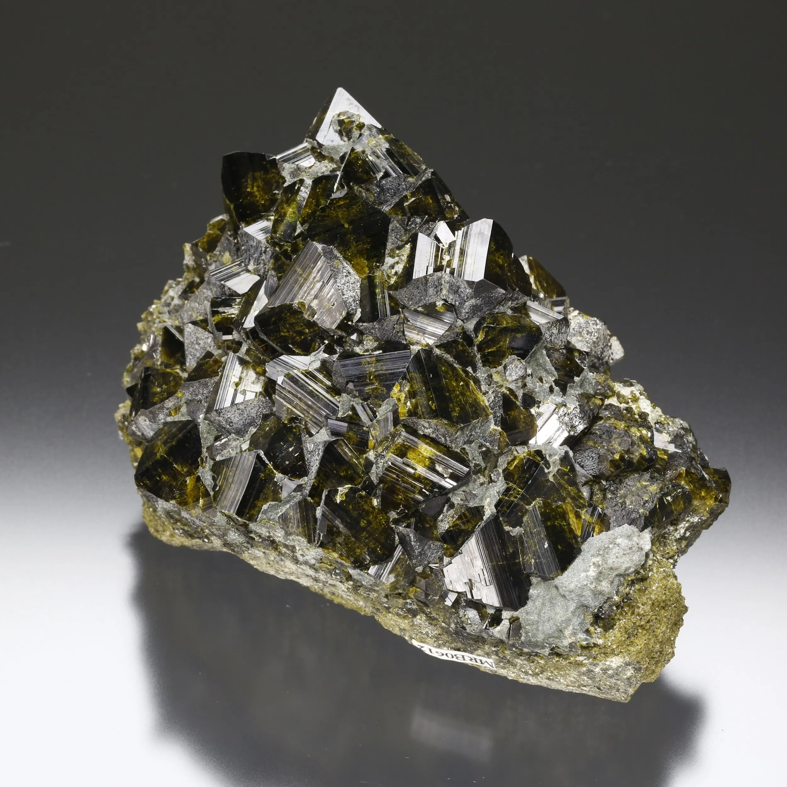 Epidote - image 3