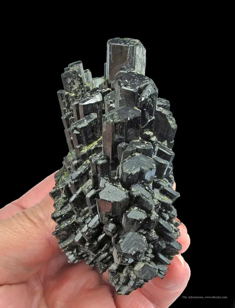Epidote - image 3