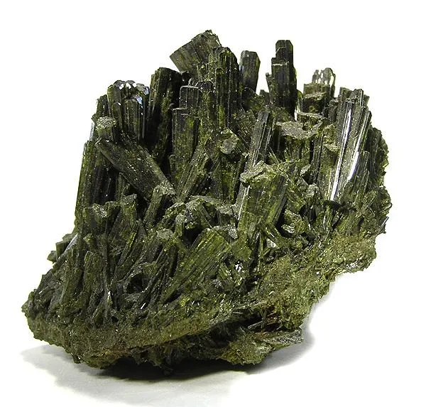 Epidote - image 1