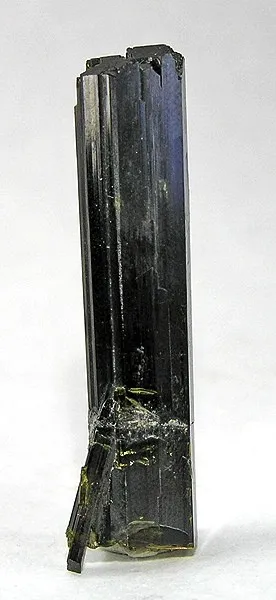 Epidote image