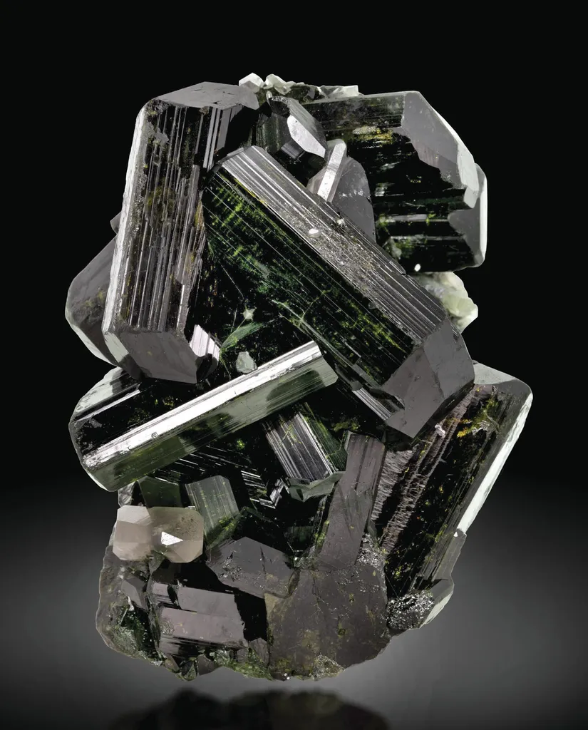 Epidote image