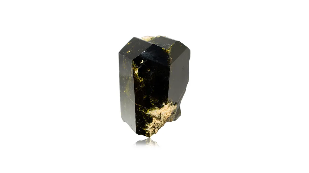 Epidote image