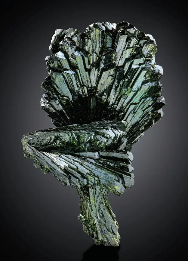 Epidote - image 1