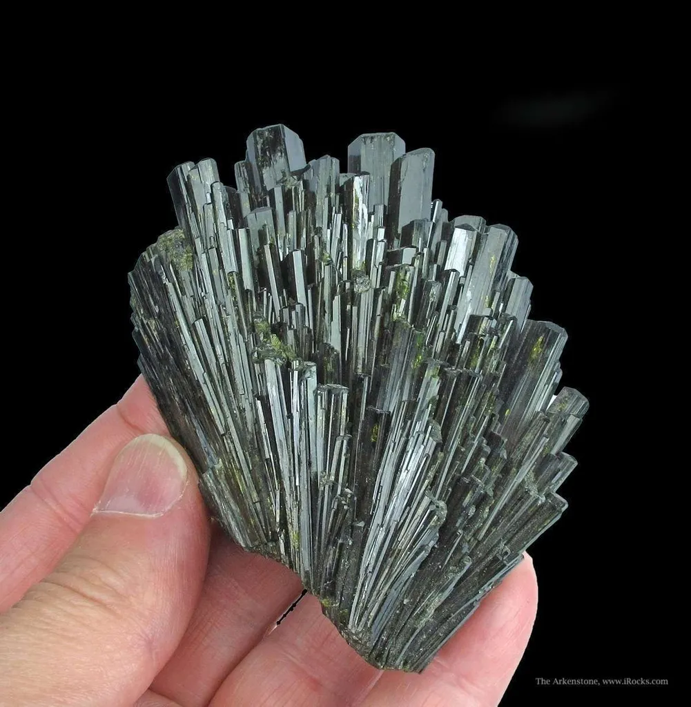 Epidote - image 2