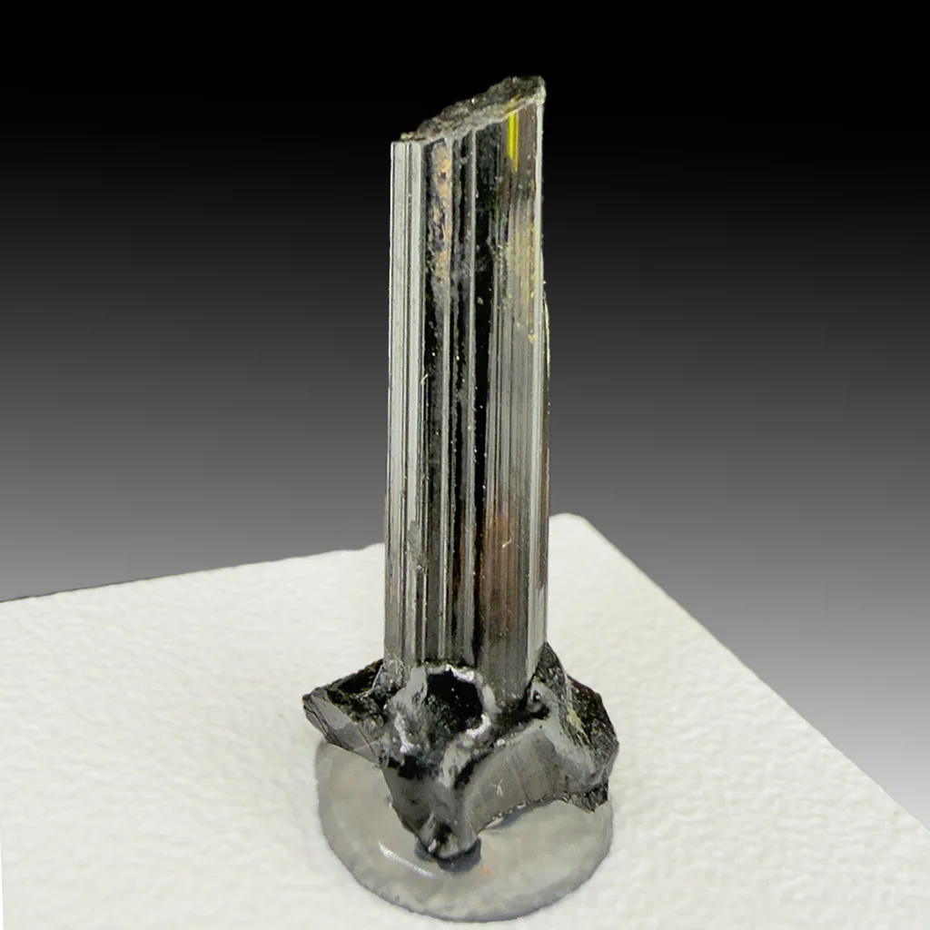 Epidote - image 1