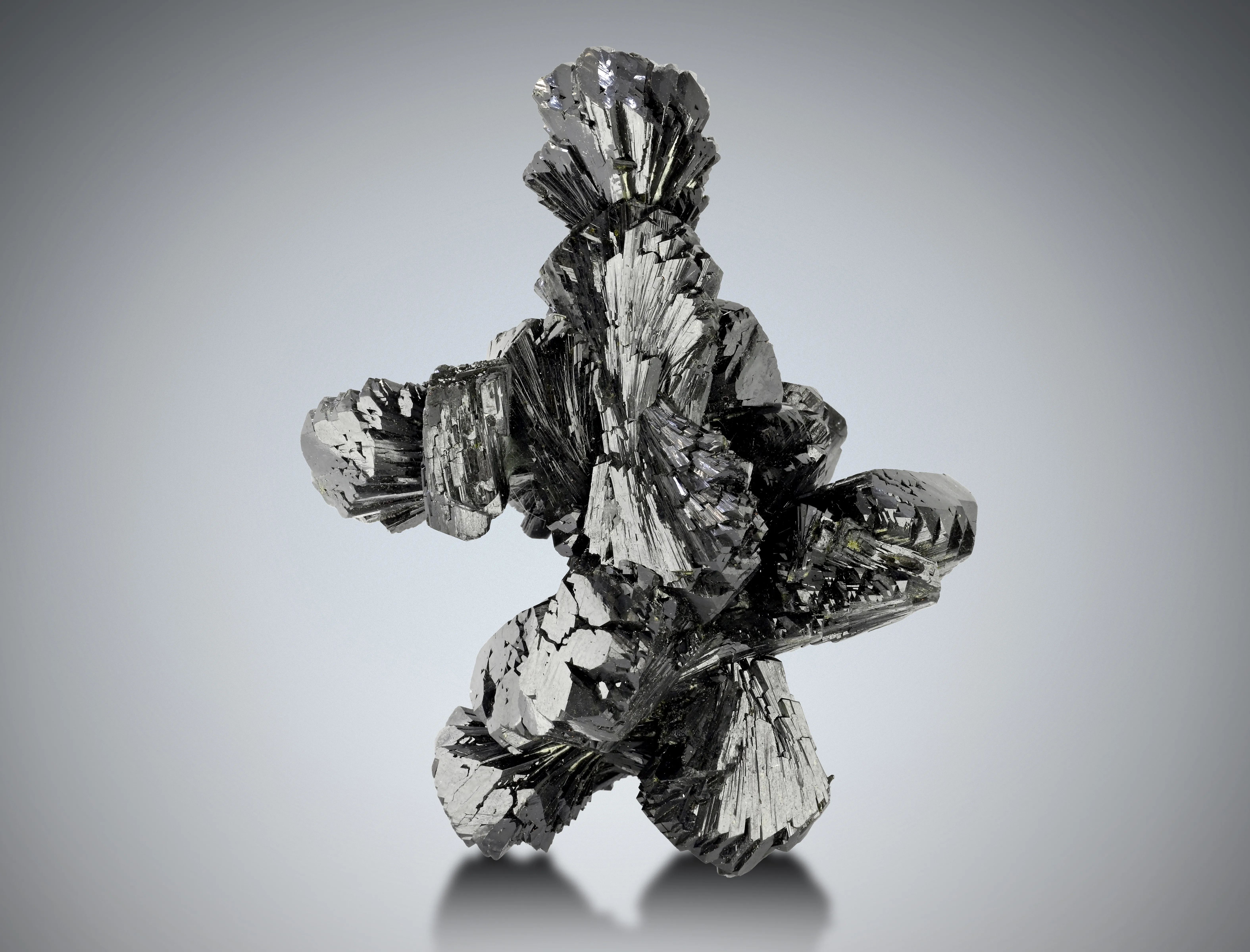 Epidote - image 1