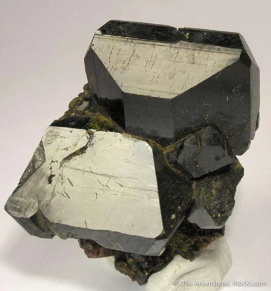 Epidote - image 1