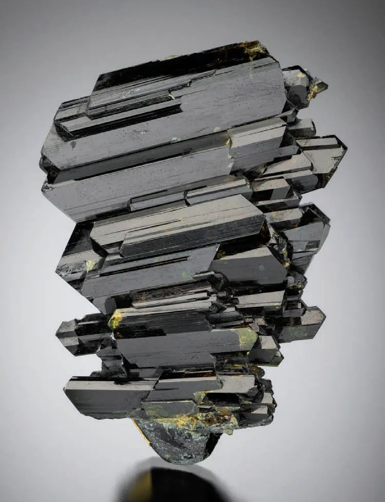 Epidote - image 1