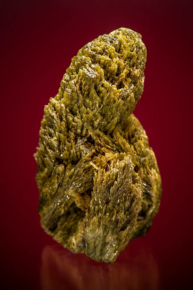 Epidote image